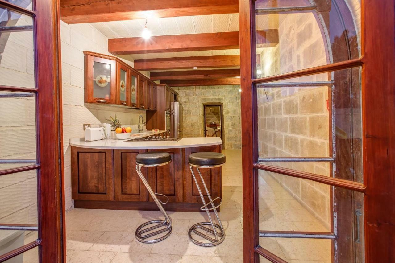 Il-Veduta Holiday Farmhouse With Sunny Private Pool In Island Of Gozo อาร์บ ภายนอก รูปภาพ